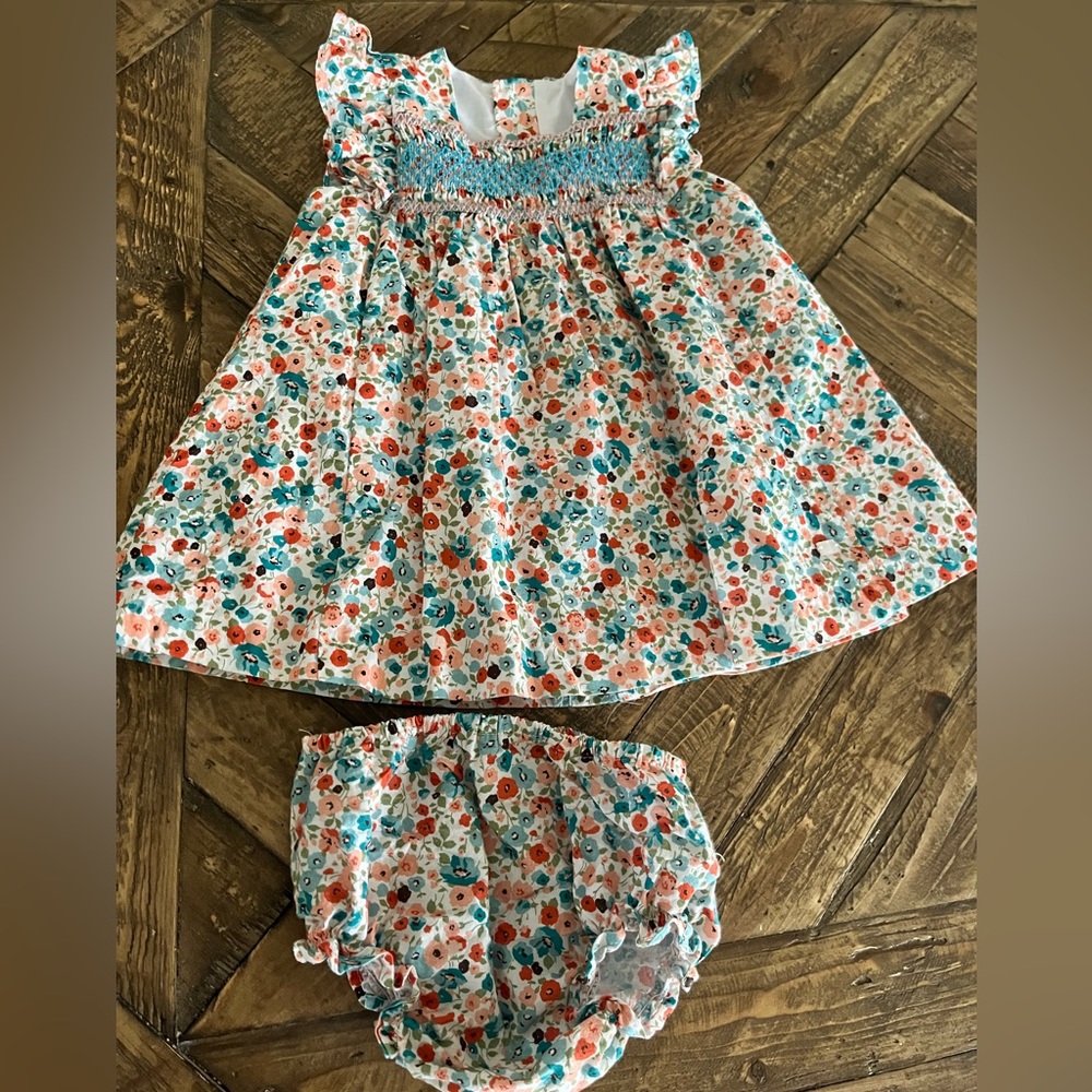 Girl dress